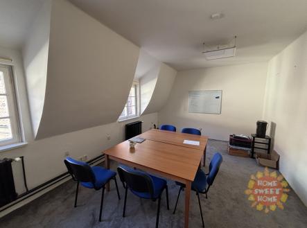 Pronájem kanceláře, 31 m²