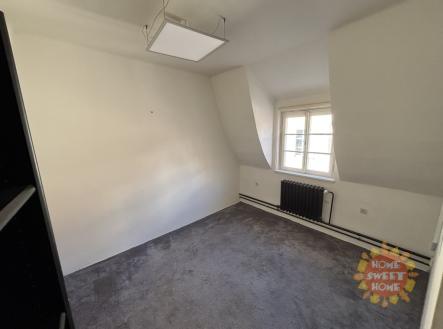 Pronájem kanceláře, 31 m²