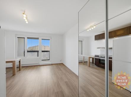 Pronájem bytu, 1+kk, 36 m²