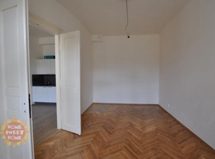 Pronájem bytu, 2+kk, 35 m² obrázek