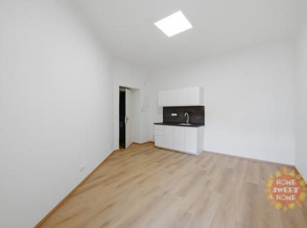 Pronájem kanceláře, 17 m²