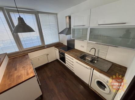 Pronájem bytu, 1+kk, 37 m²