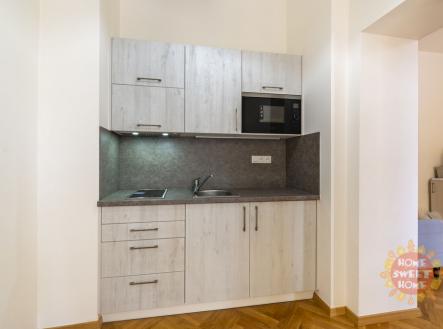 Pronájem bytu, 1+1, 125 m²