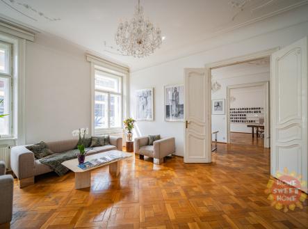 Pronájem kanceláře, 197 m²