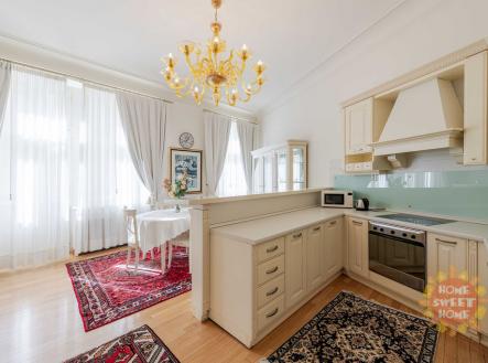 Pronájem bytu, 4+kk, 122 m²