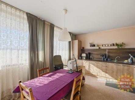 Prodej bytu, 4+kk, 94 m²