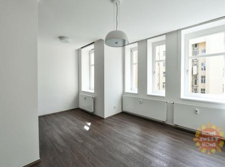 Pronájem bytu, 1+kk, 30 m²