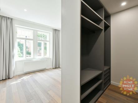 Pronájem bytu, 3+kk, 92 m²