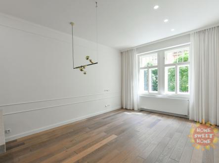 Pronájem bytu, 3+kk, 92 m²