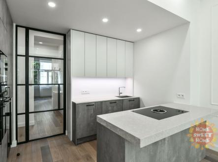 Pronájem bytu, 3+kk, 92 m²