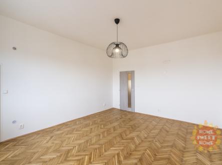 Pronájem bytu, 1+kk, 32 m²