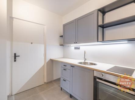 Pronájem bytu, 1+kk, 32 m²