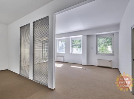 Pronájem kanceláře, 101 m²