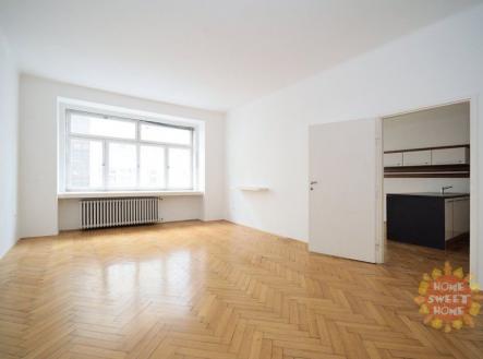 Pronájem bytu, 3+1, 130 m²
