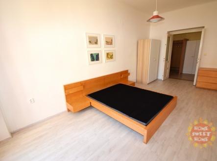 Pronájem bytu, 2+kk, 62 m²