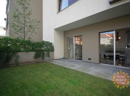 Pronájem bytu, 3+kk, 154 m²