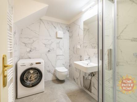 Pronájem bytu, 2+kk, 62 m²