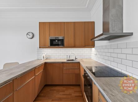 Pronájem kanceláře, 102 m²