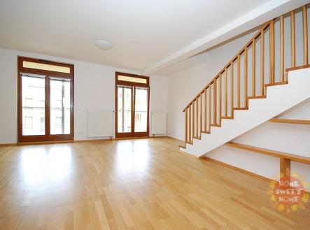 Pronájem kanceláře, 147 m²