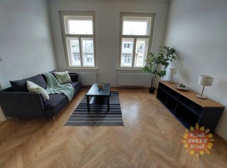 Pronájem bytu, 2+kk, 57 m²