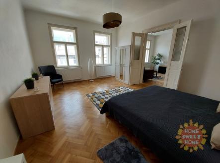 Pronájem bytu, 2+kk, 57 m²