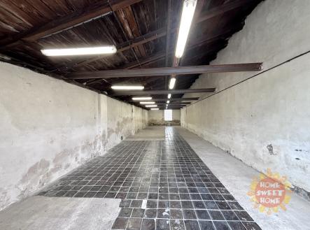 Pronájem skladu, 108 m²