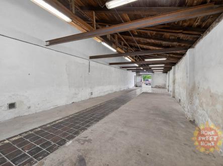 Pronájem skladu, 108 m²