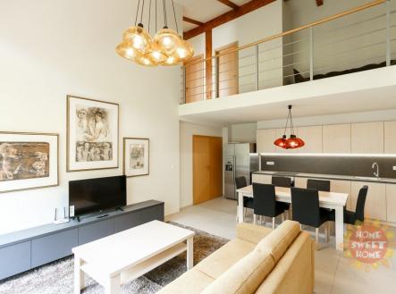Pronájem bytu, 5+kk, 150 m²
