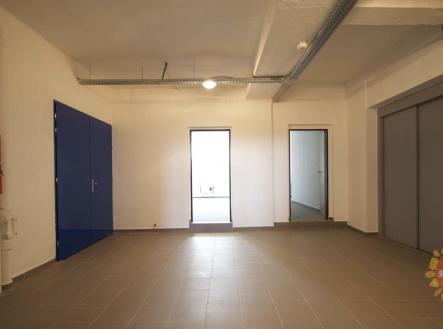 Pronájem skladu, 37 m²