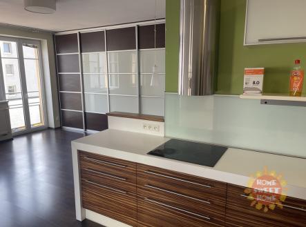 Pronájem bytu, 2+kk, 68 m²