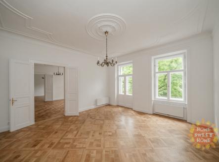 Pronájem kanceláře, 255 m²