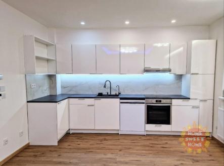 Pronájem bytu, 2+kk, 43 m²