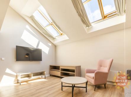 Pronájem bytu, 2+kk, 44 m²