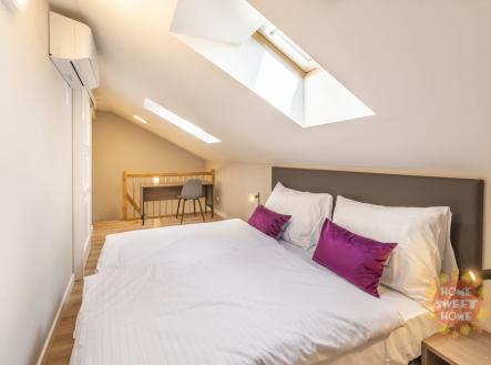 Pronájem bytu, 3+kk, 69 m²