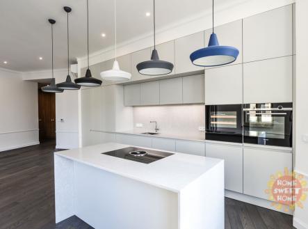 Pronájem bytu, 4+kk, 167 m²