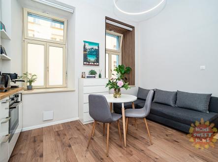Pronájem bytu, 1+kk, 31 m²