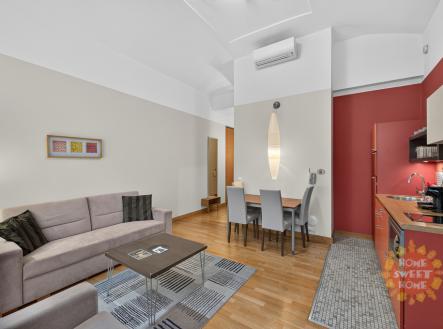 Pronájem bytu, 2+kk, 45 m²