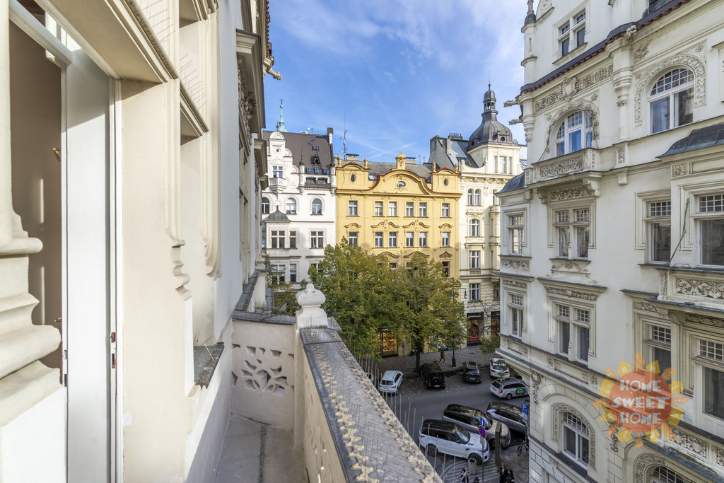 zom-8941-hdr.jpg