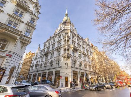 Pronájem kanceláře, 138 m²