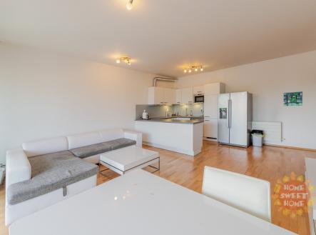 Pronájem bytu, 3+kk, 98 m²