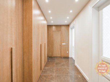 Pronájem bytu, 3+kk, 93 m², Praha – náhled fotky 2