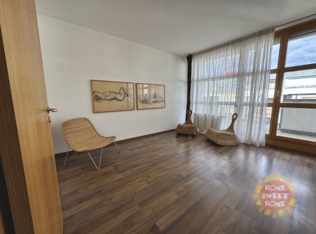Pronájem bytu, 2+kk, 79 m²