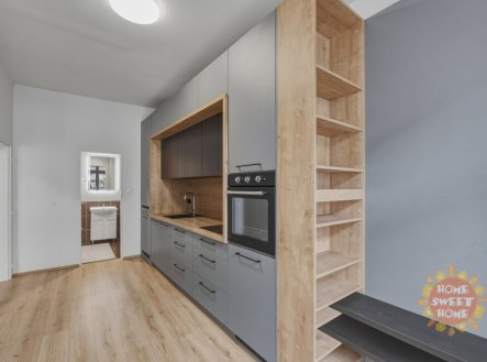 Pronájem bytu, 2+kk, 38 m², Praha – náhled fotky 2