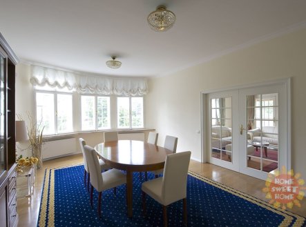 Pronájem bytu, 4+1, 190 m²