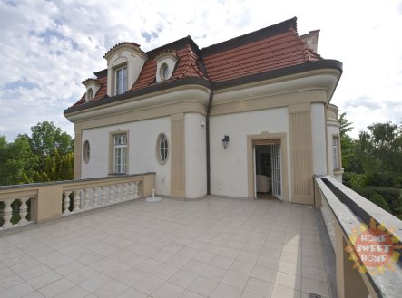 Pronájem bytu, 4+1, 190 m²