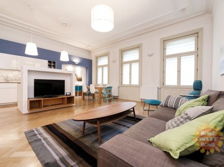 Pronájem bytu, 2+kk, 66 m²