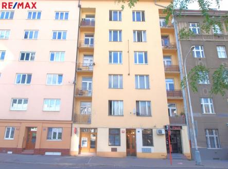 Prodej obchodní prostor, 230 m²