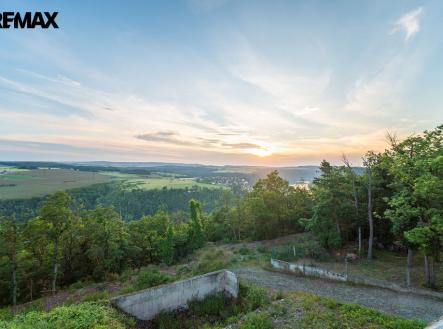 Prodej pozemku pro bydlení, 2 356 m²