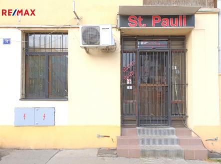 Prodej obchodní prostor, 136 m²