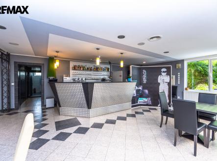 Prodej hotel, 550 m²